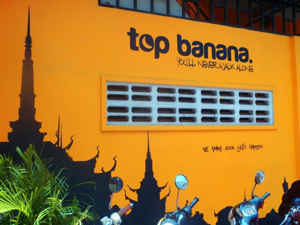 Top Banana Guesthouse & Rooftop Bar Phnom Penh Dış mekan fotoğraf
